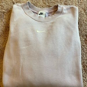 Lavender Nike sweatshirt